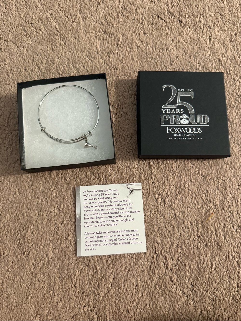 NWT Foxwoods | 25 Anniversary Martini Charm Bracelet